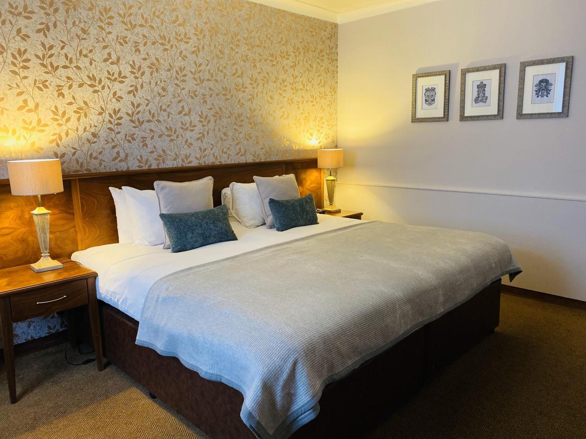 The Tontine Hotel Peebles Exterior photo